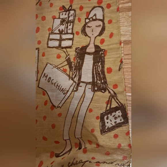 Vintage Moschino By Roffe Cheetah Leopard XL Casual Classy Graphic Scarf Wrap - Picture 3 of 10